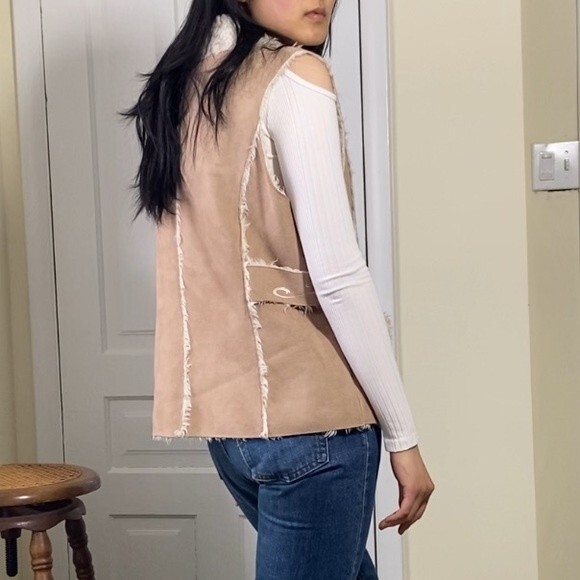 Vintage Montanaco Tan Shearling Vest Faux Leather - Picture 5 of 12
